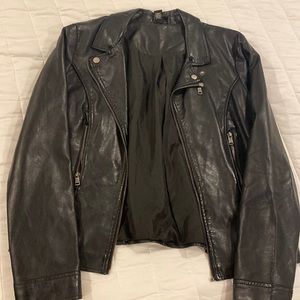 Black jacket size XL